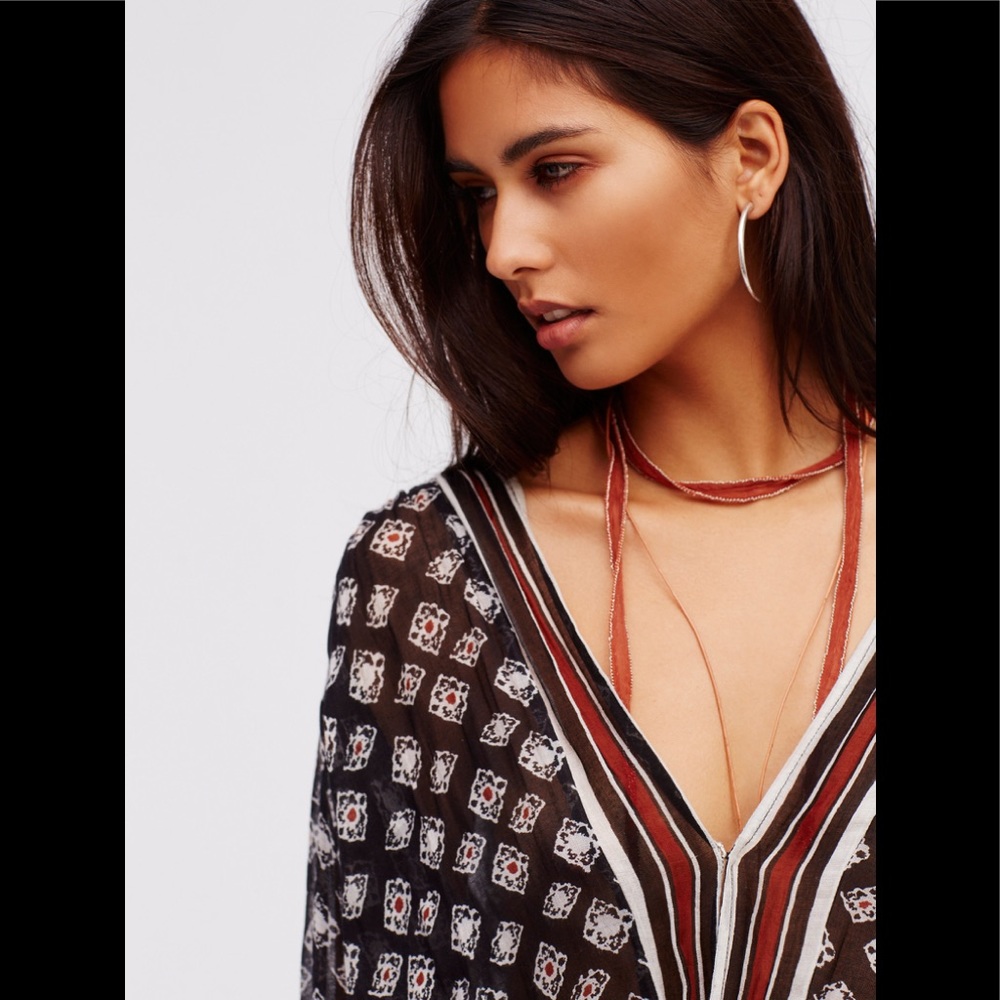 Free People border Print Peasant Top - Picture 5 of 11